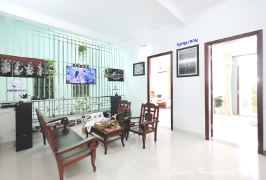 CIRCLE HOMESTAY